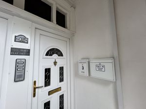 Photo 6- click for photo gallery